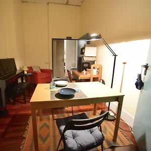 Homestay 2 Con Pianoforte, Naples